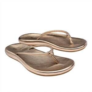 NEW OLUKAI women's huawai sandals in bubbly